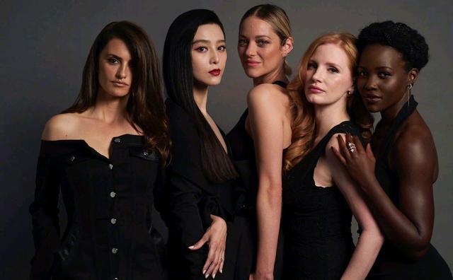 范冰冰|范冰冰新片定档，复出之路从好莱坞开始？对此你怎么看