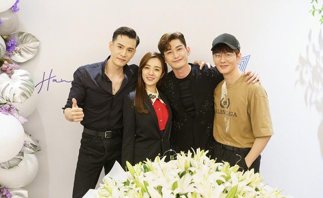 张翰|张翰36岁生日，王晓晨半夜晒合照送生日祝福，慕容云海还那么帅