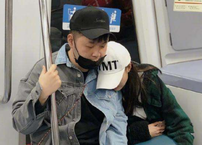 沈梦辰|沈梦辰深夜发文：人证物证都在这，你还有什么想说的吗？看到配图服了