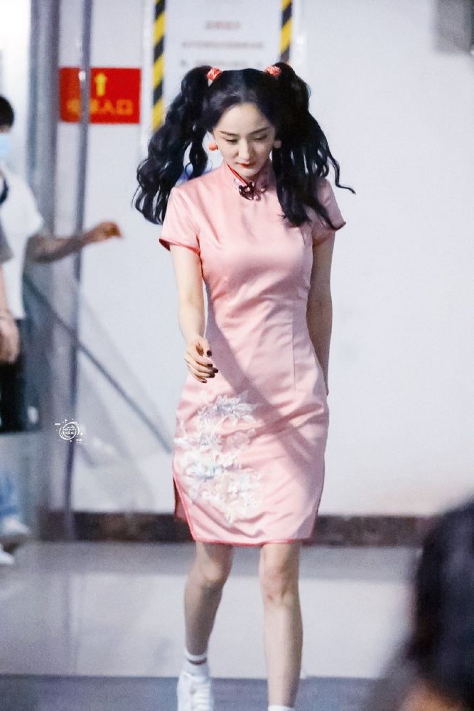 杨幂|网曝杨幂为女儿小糯米与刘恺威翻脸，男方首度发声回应与前妻关系