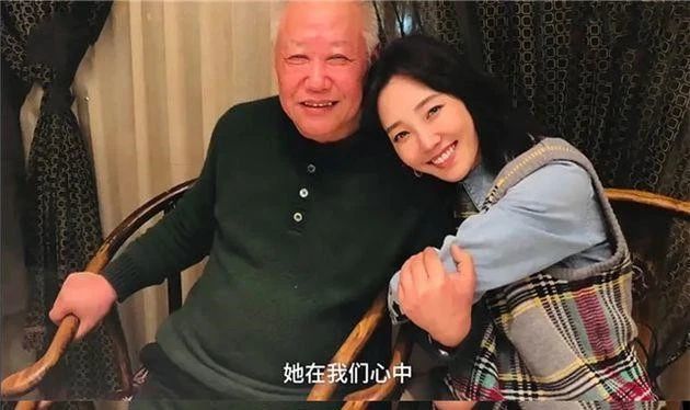 滚蛋吧!肿瘤君|白百何被爆照顾《滚蛋吧肿瘤君》原型父母5年，网友：希望她能重返银幕