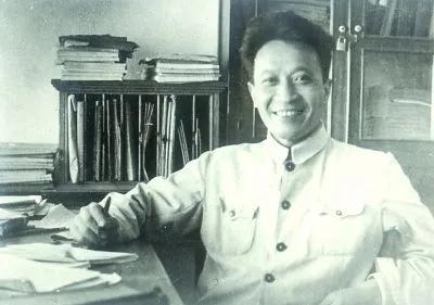 王世襄|古家具收藏第一人，王世襄的启蒙老师——陈梦家