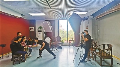 大北照相馆|老字号照相馆“定格”幸福