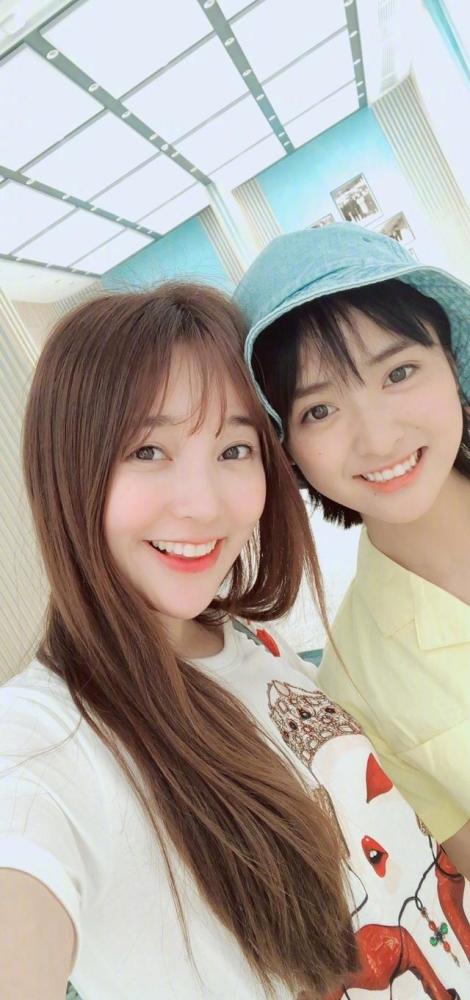 许嵩|金莎许嵩沈月聚会晒照，他们三个居然是朋友，我周震南了