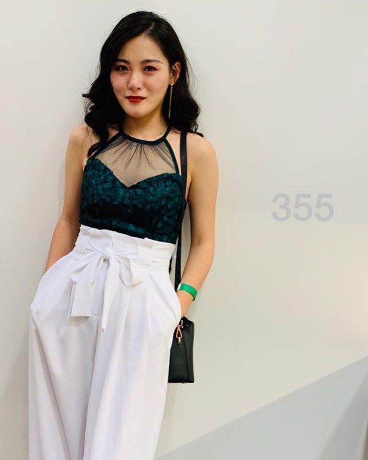 范冰冰|355预告片中，范冰冰首个镜头是不是后期合成？替身持枪照曝光