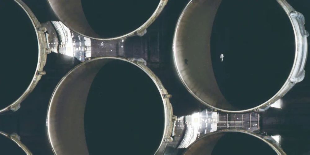 太空|从未有过的空间