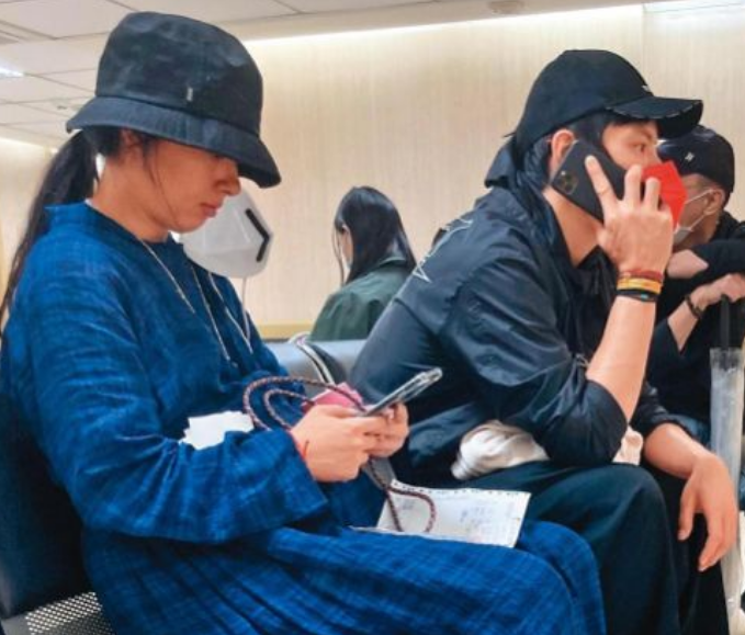 郭碧婷|郭碧婷产女前细节首曝光：向佐全程贴心陪同，郭碧婷笑容幸福有爱