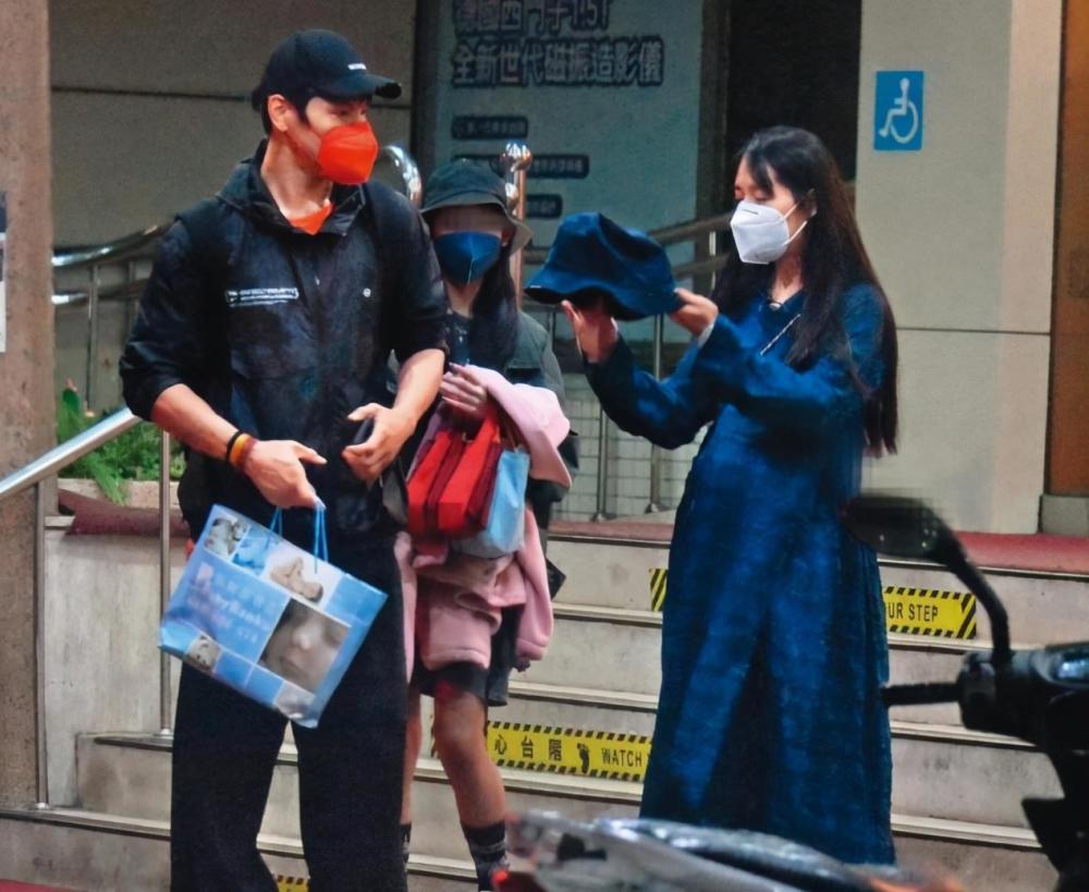 郭碧婷|郭碧婷产前照曝光！向佐全程呵护陪伴，低调行事全家幸福满满