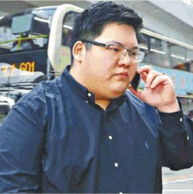 向华强|向华强儿子向佑曾被判入狱，难怪没人爱，与丁佩所生女儿也被曝光