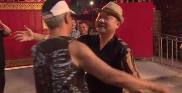 赵本山|58岁范伟新电影上映，凭借精湛演技获好评，不靠赵本山依然拿影帝