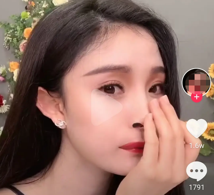 古力娜扎|十大魔性鼻孔明星：杨幂鼻孔大的像黑洞，娜扎惊现三角形鼻孔