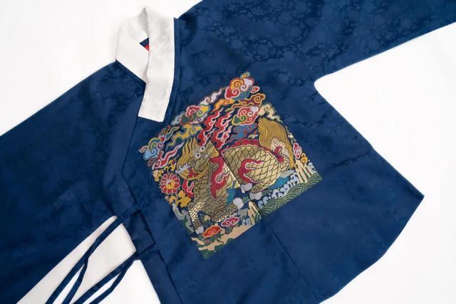 曹县|山东曹县三分天下汉服市场，一件汉服卖3.5万，年入千万不是梦