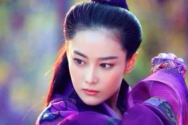 陆无双|对付李莫愁最好的办法是什么？不是武功，而是熊抱