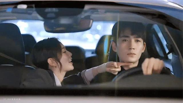 刘诗诗|《亲爱的自己》口碑扑街，朱一龙、刘诗诗被剧情连累？