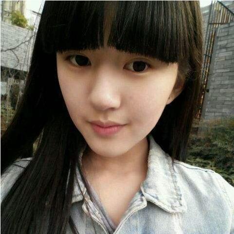 被网友质疑整容,赵露思怒甩童年照,粉丝:从小到大一模一样 - rita整容