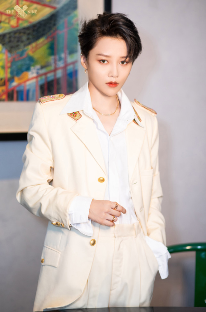 蒙面舞王|《蒙面舞王》刘雨昕输给孟美岐，刘雨昕粉大闹现场称有黑幕要求退票惊动警察