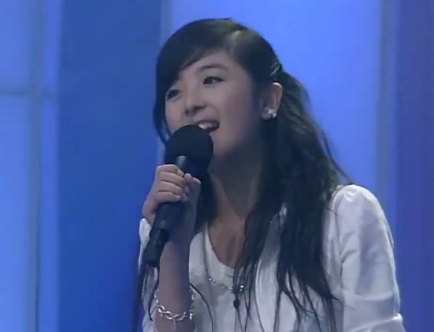 张含韵|张含韵vlog更新，31岁也不耽误走甜美少女风，状态毫无违和感