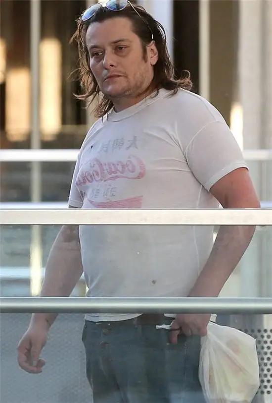 其实,细看发福长残后的爱德华·弗朗还是能依稀看出当年的影子.