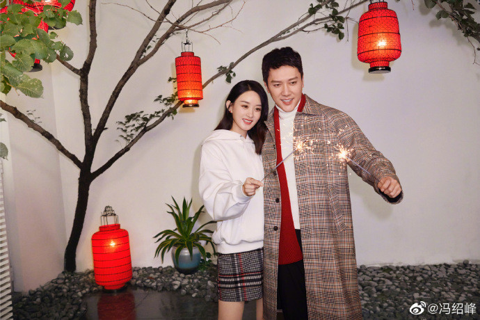 冯绍峰|冯绍峰迎42岁生日，赵丽颖为老公庆生甜喊爱称“二叔”，不忘为其宣传新戏