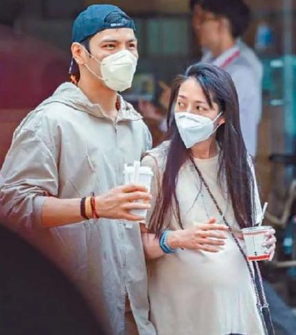 郭碧婷|新晋奶爸向佐怒怼台媒，疑不满郭碧婷生产细节被曝光，护妻女心切