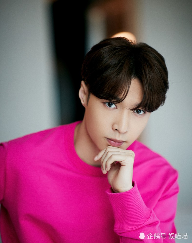 张艺兴|张艺兴29岁成老板，迈出超越李秀满的第一步，这点已经赢过李飞和杜华