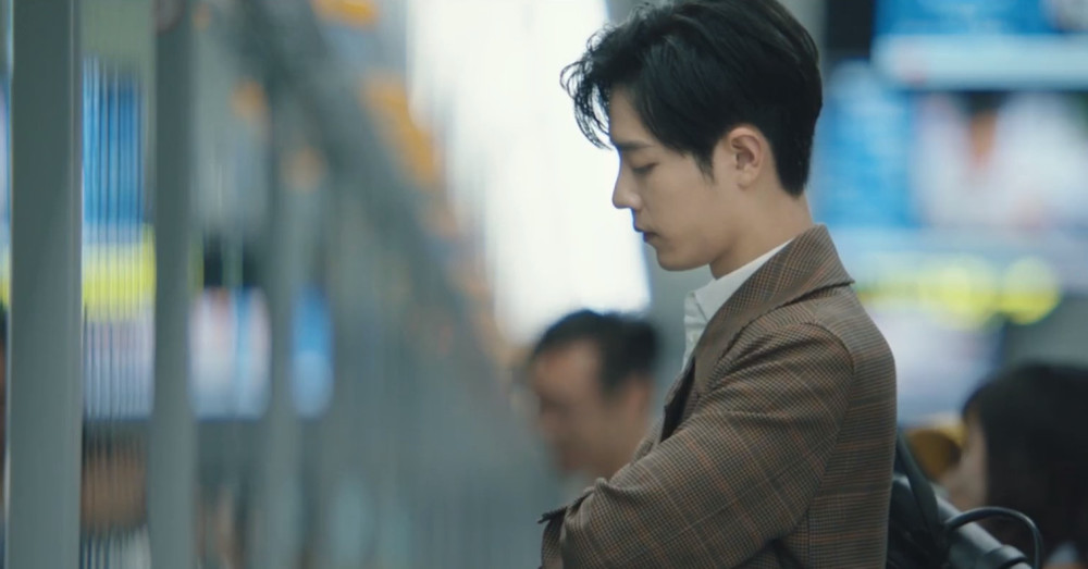 肖战|给肖战送生日祝福的明星很多，为何独独配音演员受到指责？