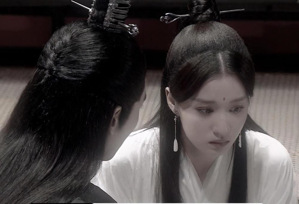 陈宥维|陈宥维因粉丝喊不行就拒绝与女演员拥抱，赵薇直接翻白眼