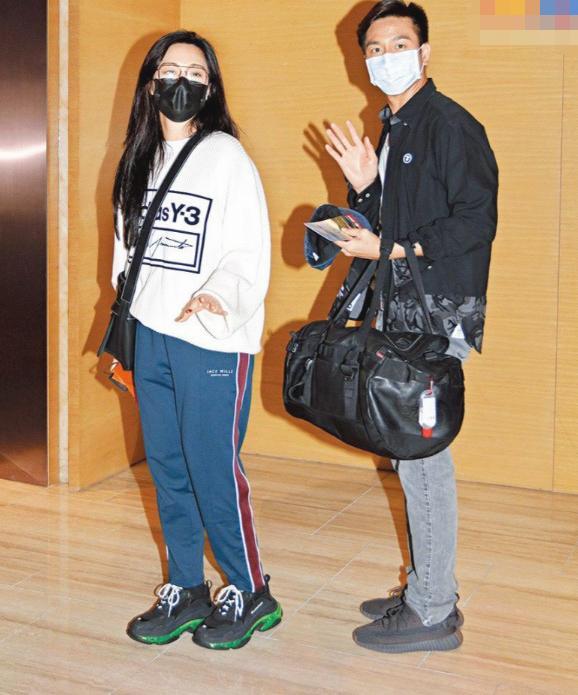 汤洛雯|47岁马国明携汤洛雯看爱巢，女方中意过亿豪宅，婚期或定在明年