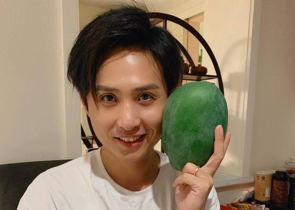 肖战|知名配音演员为肖战庆生后续：删博后再遭抵制，或将失去现有工作