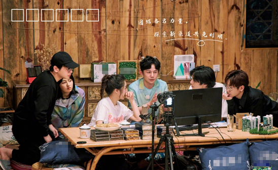 李佳琦|李佳琦飘了？选品变差遭吐槽，生产日期造假，牛肉丸里吃出头发