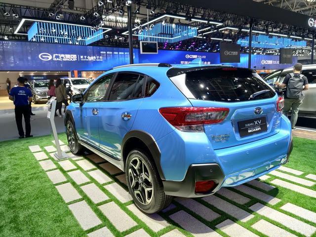 内饰|以穷人能买得起的四驱出名 斯巴鲁在北京车展上三款车型点评