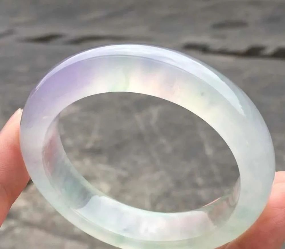 戴玉|“玉挡灾”你听过吗？戴玉真的能挡灾、保平安？