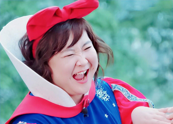 贾玲|她是不是为数不多的零差评女艺人？