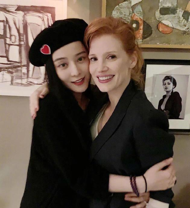 范冰冰|范冰冰官宣复出喜讯，曾传被封杀，影后好友发声为她道喜