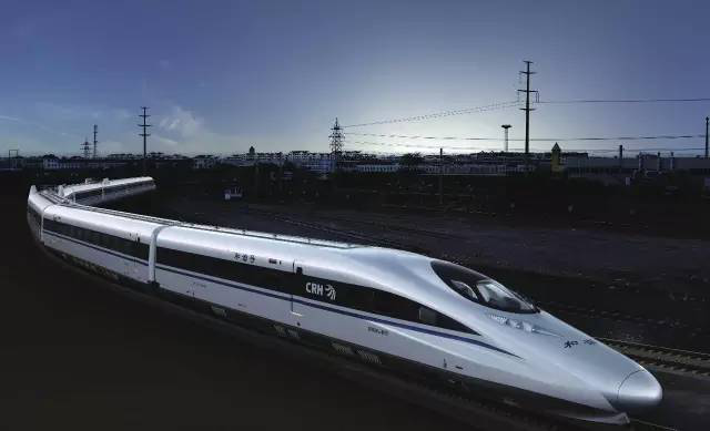 高铁|高铁车头为什么不是方的、圆的、扁的，而是子弹头一样的？