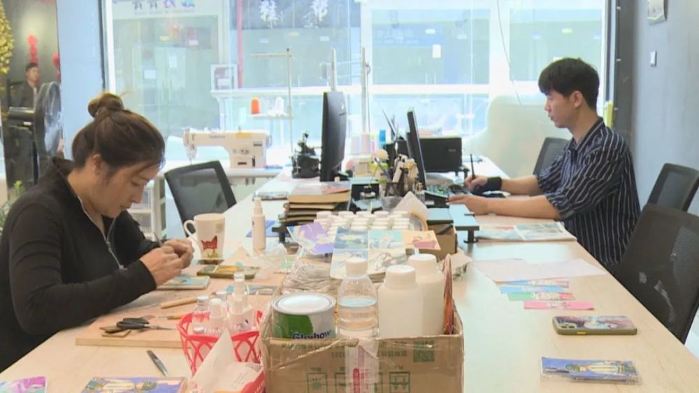 雷仙|【六枝融媒】雷仙：以坚持和热爱诠释着自己心中的“工匠精神”