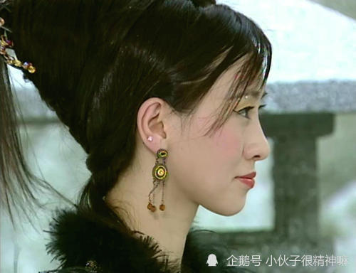 魔门阴癸派掌门人,婠婠的师傅,人称阴后.