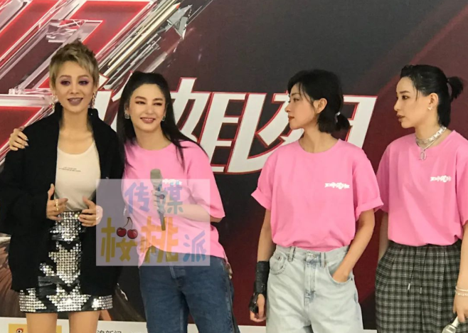 乘风破浪的姐姐|“浪姐”团综开录，宁静和黄龄同框无芥蒂，万茜一直站在最边缘