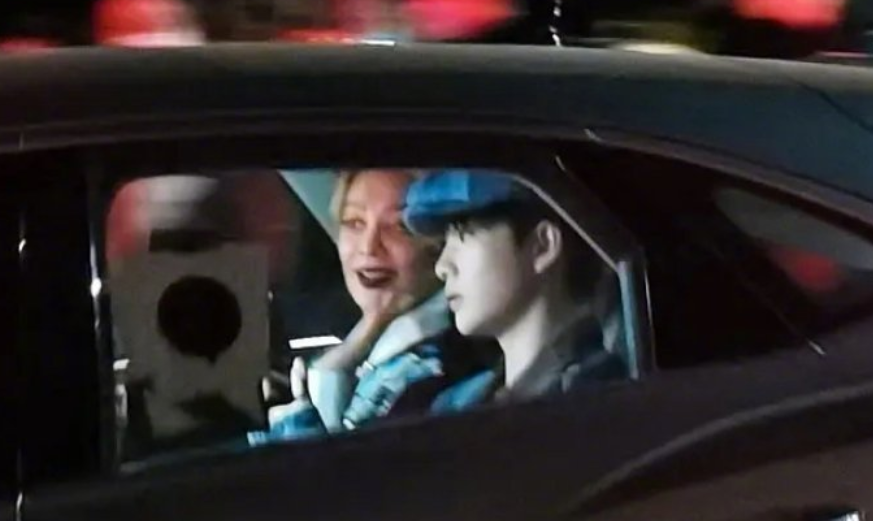 乘风破浪的姐姐|“浪姐”团综开录，宁静和黄龄同框无芥蒂，万茜一直站在最边缘