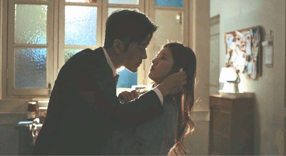 赵露思|赵露思发文：没想到顾胜男在我家引起民愤！分享群截图，爸妈的反应太真实了