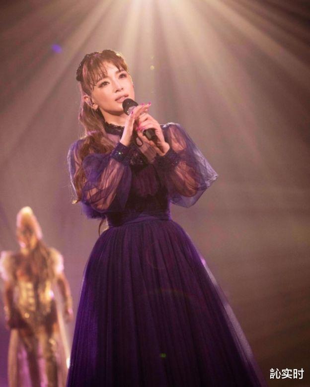 滨崎步|42岁滨崎步怀第二胎！传经手人是年轻20岁小鲜肉舞蹈员