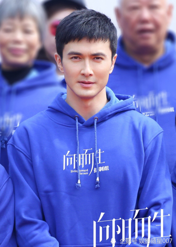 向阳而生|《向阳而生》 计日可待，蒋欣新形象出镜，男主更是品貌非凡