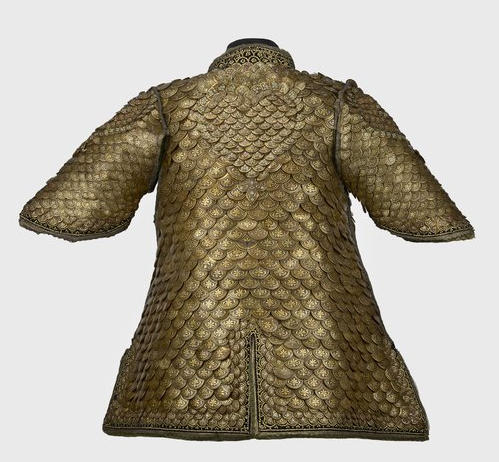 穿山甲|穿山甲：拿我熬药就算了，还要做盔甲？明代它是高级铠甲原材料