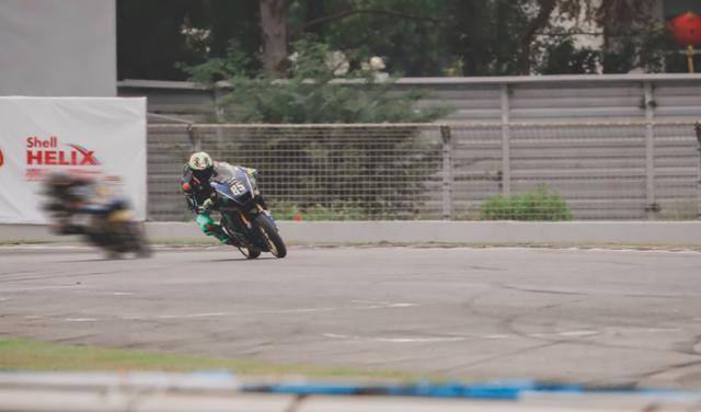 王一博|王一博：一骑绝尘的追风少年，输比赛不输人品