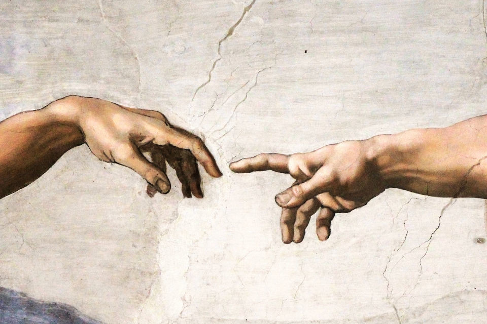 《创造亚当》局部陈昱设计抗疫公益海报在陈昱的带领下拂晓创意已经