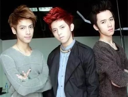 罗云熙|“考古”罗云熙十年，比电视剧精彩多了