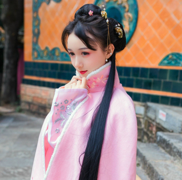 10月,写过千山,落笔是你,旧爱再临,互诉衷肠