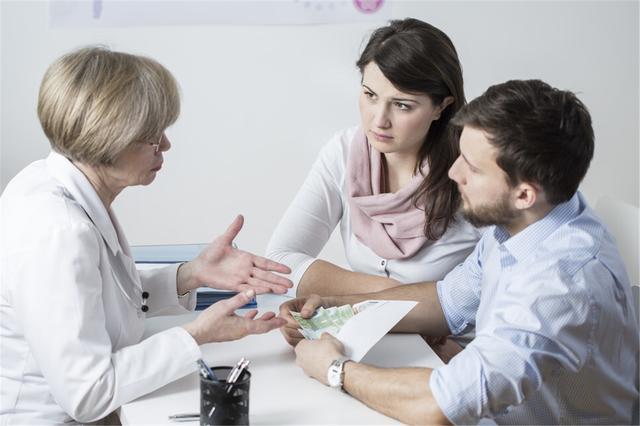 试管婴儿|中国首位试管婴儿是女孩，今年32岁的她，令不少人“失望”了