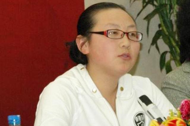 试管婴儿|中国首位试管婴儿是女孩，今年32岁的她，令不少人“失望”了