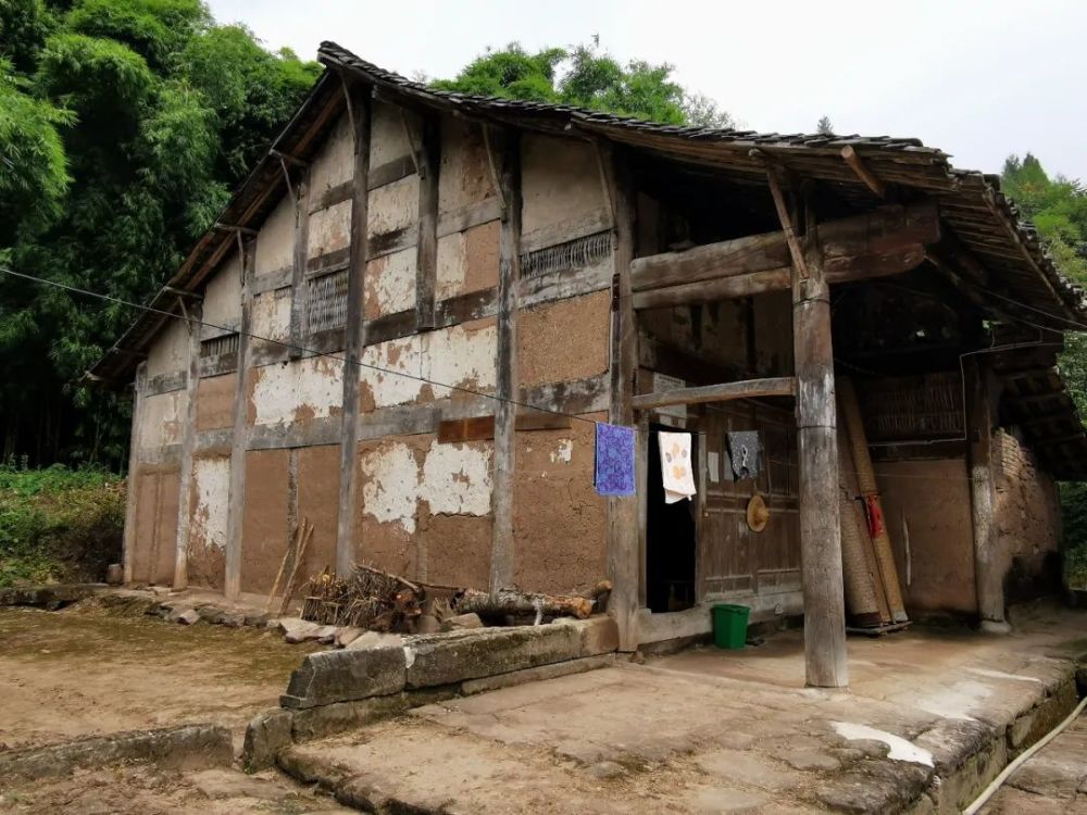 四川南充:农村古老的大院,我们共同的家园,有时间常回家看看_腾讯新闻